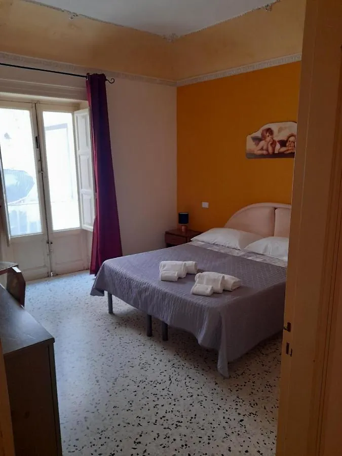 M&D Appartamenti Trapani 0*,
